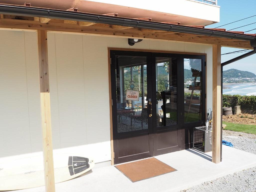 Guesthouse ＆ Beach Cafe Fuego Hyuga Exteriör bild